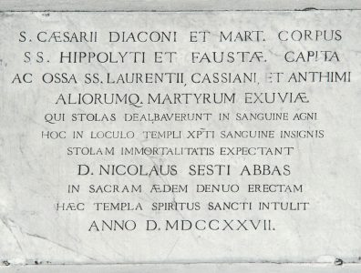 45. Epigrafe delle reliquie